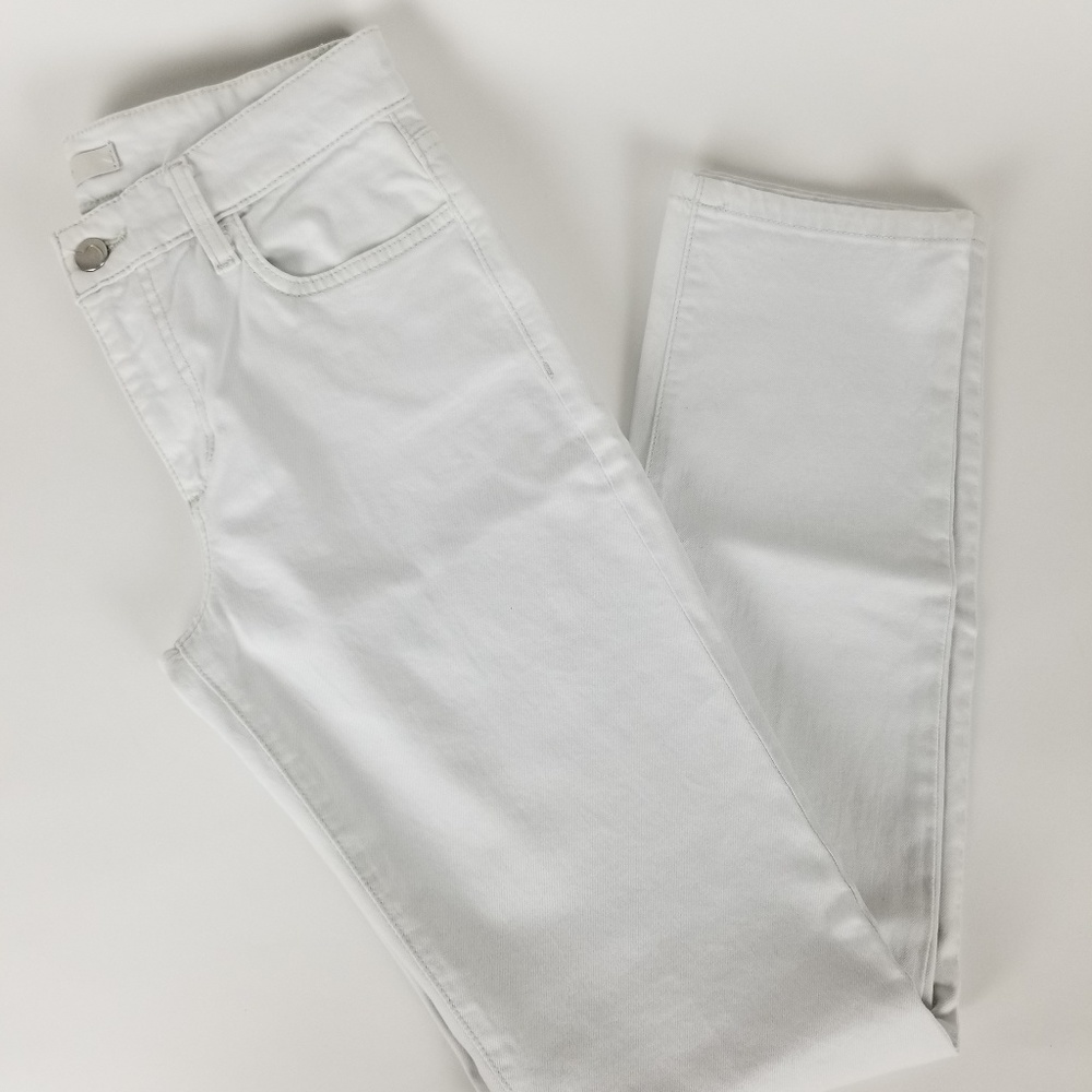 NWOT. Women's Joe's White Jeans, Straight.